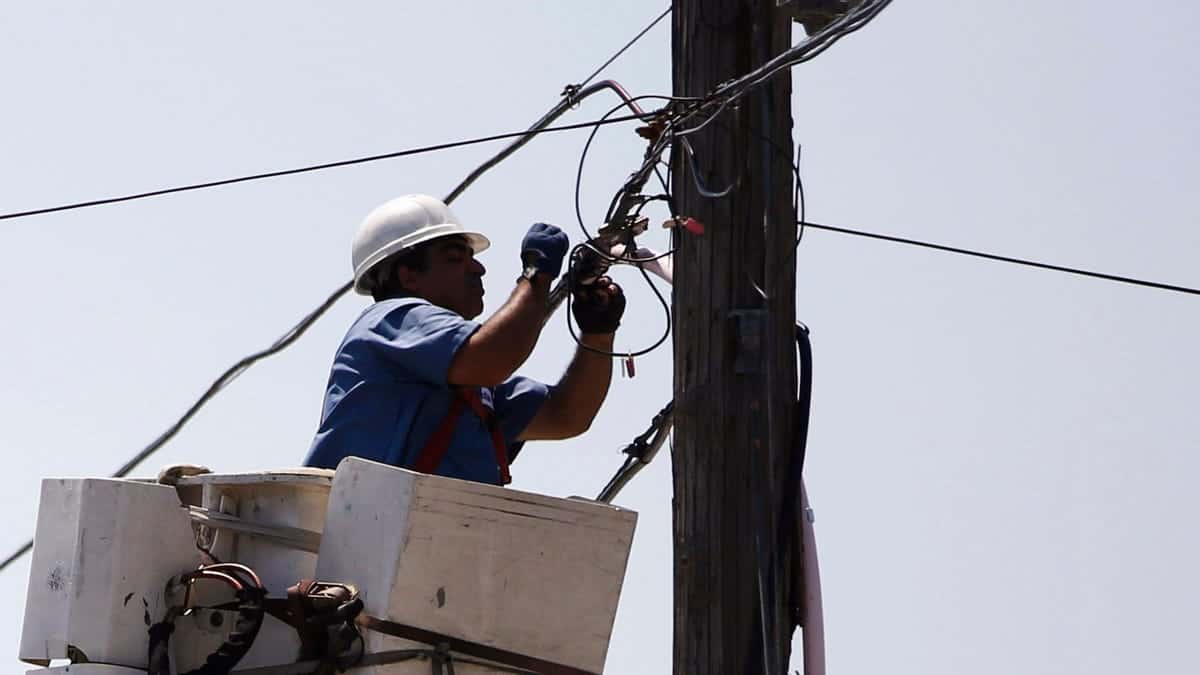 Electricians in the US are in huge demand, fueled by the IRA