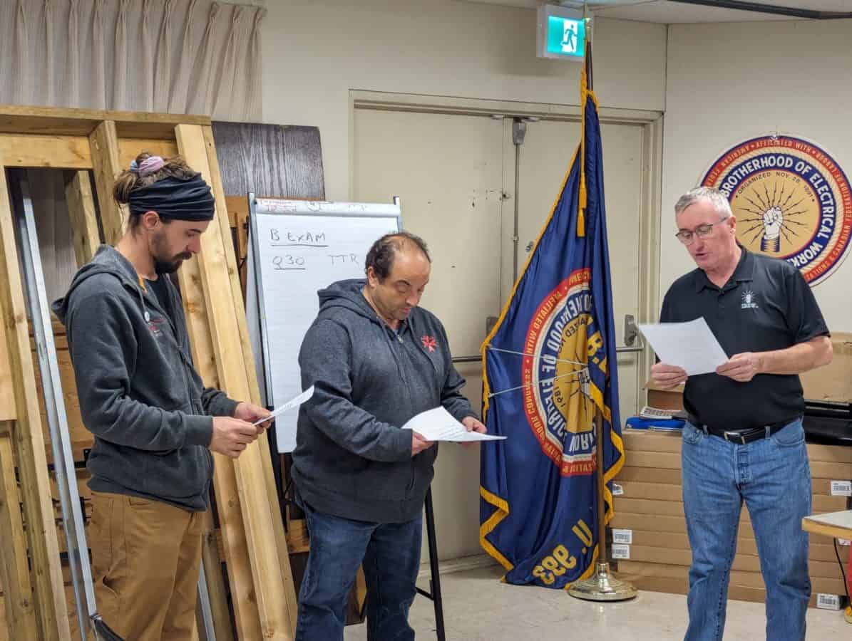 New Member Swear in at the December Meeting in Kamloops – Electrical Workers Local 993