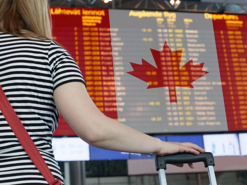 Canada Emigration Trends: Refugees Stay, Skilled Immigrants Leave