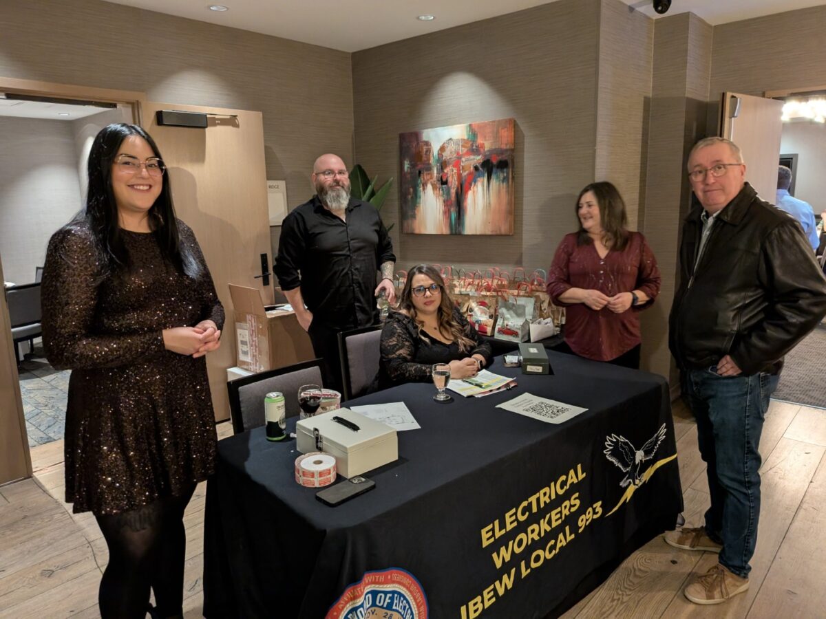 pxl 20251220 020851069 (custom)