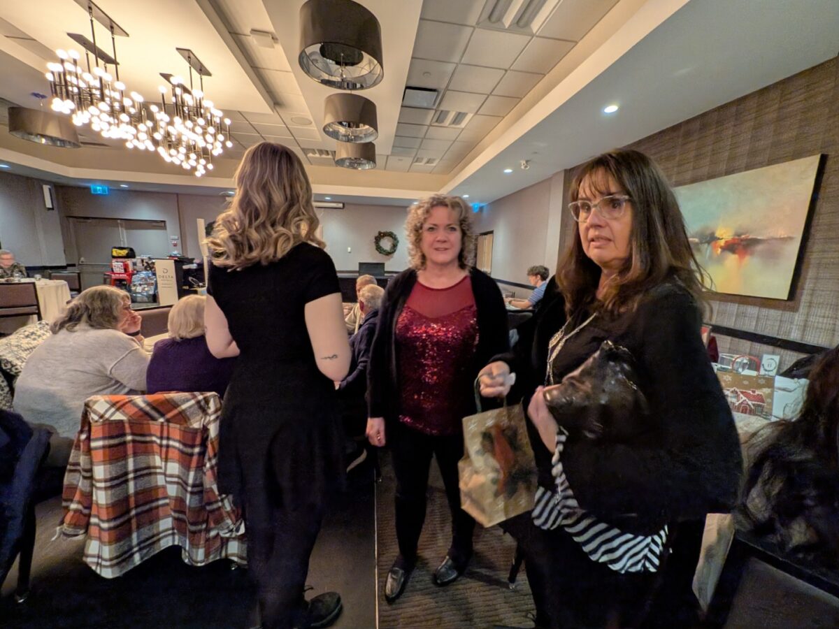 pxl 20251220 021332511 (custom)