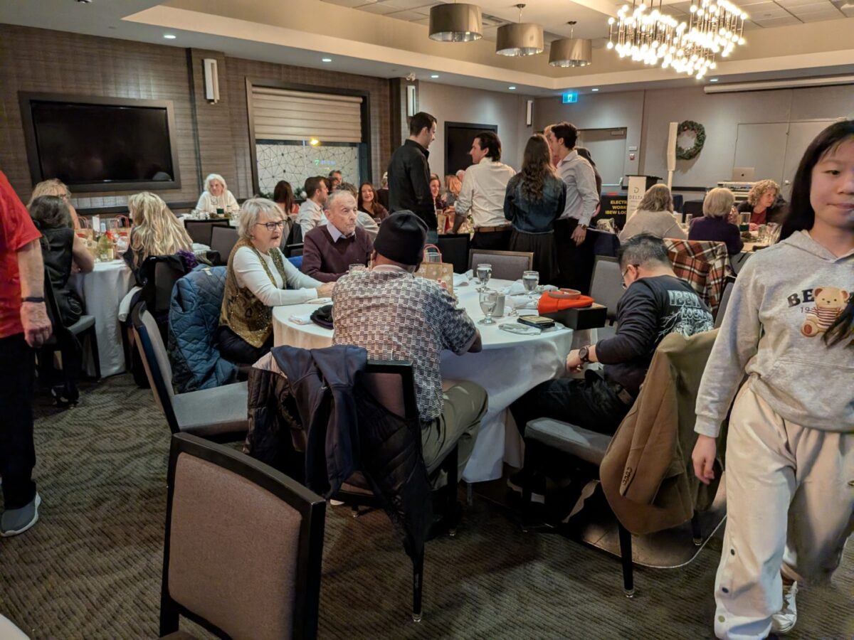 pxl 20251220 043512082 (custom)